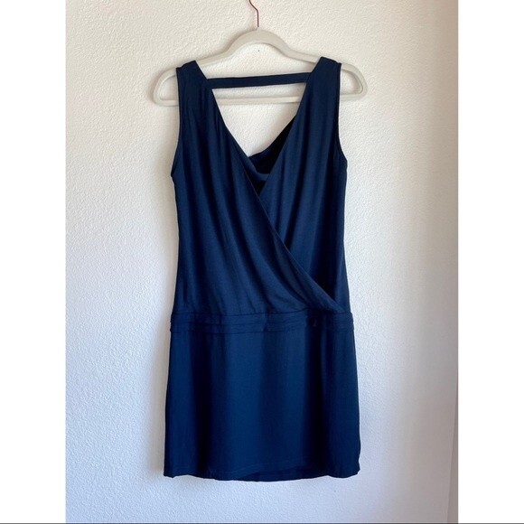 LAST CHANCE! NWT Deux Two Paris Drape Neck and Low Back Shift Dress in Navy 8 - Picture 4 of 12